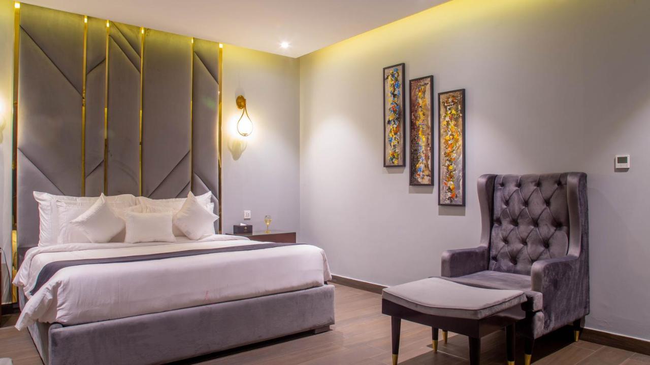 The Orchard Hotel Lahore Ngoại thất bức ảnh