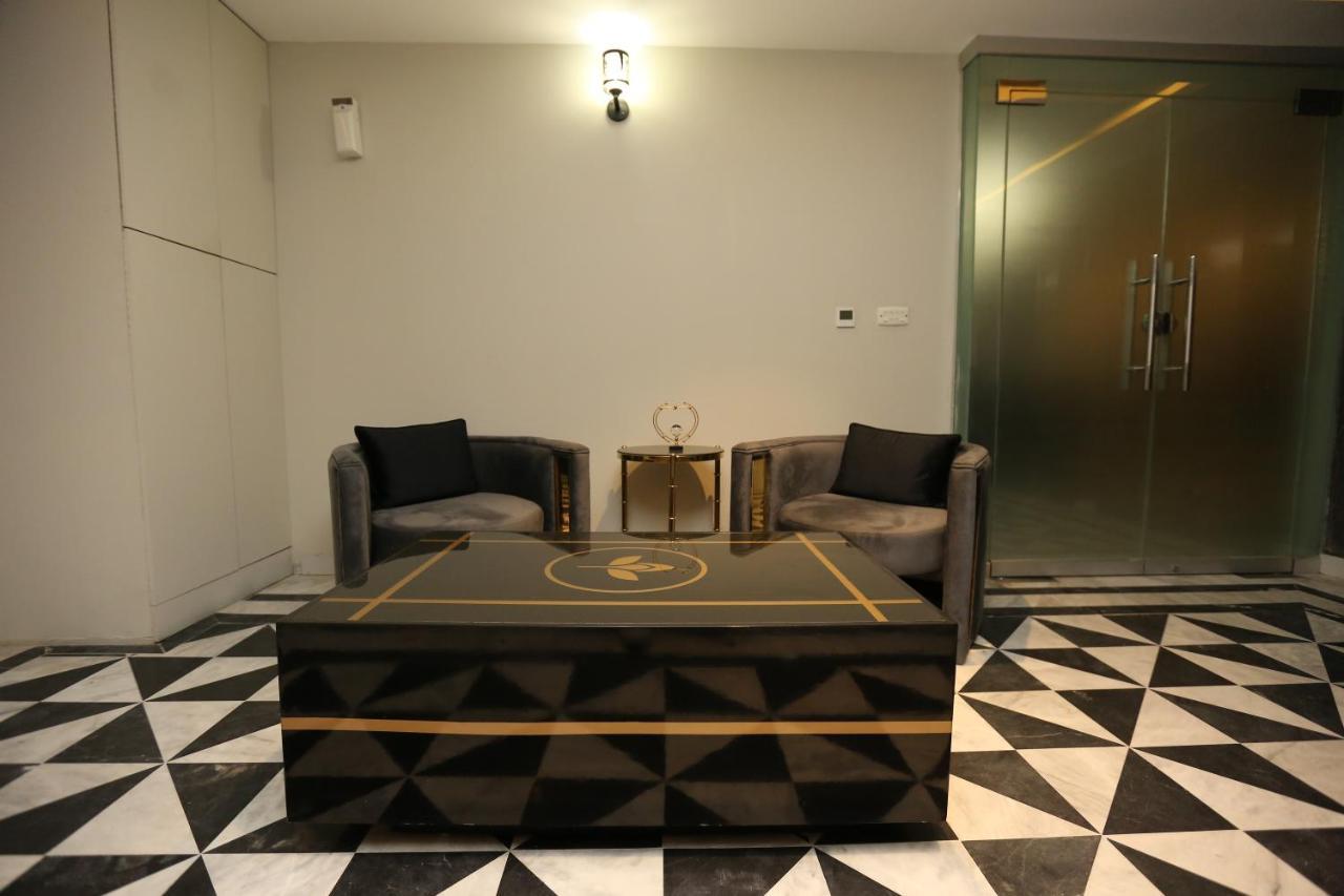The Orchard Hotel Lahore Ngoại thất bức ảnh